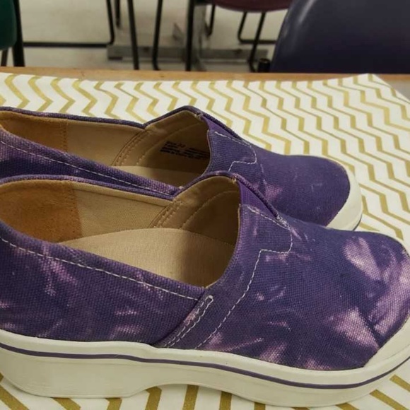 tie dye dansko